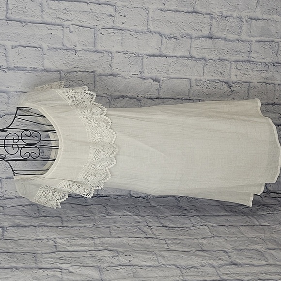 JELLA COUTURE White ON/Off Shoulder Lacey Dress Chest 40" Length 35" - Picture 9 of 10